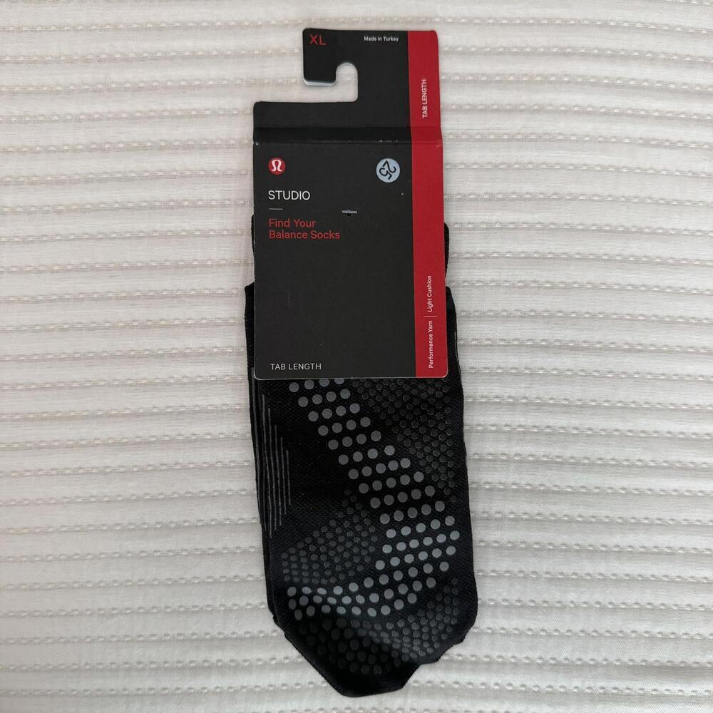 NWT Lululemon Find Your Balance Studio Tab Sock Black XL - Picture 3 of 8